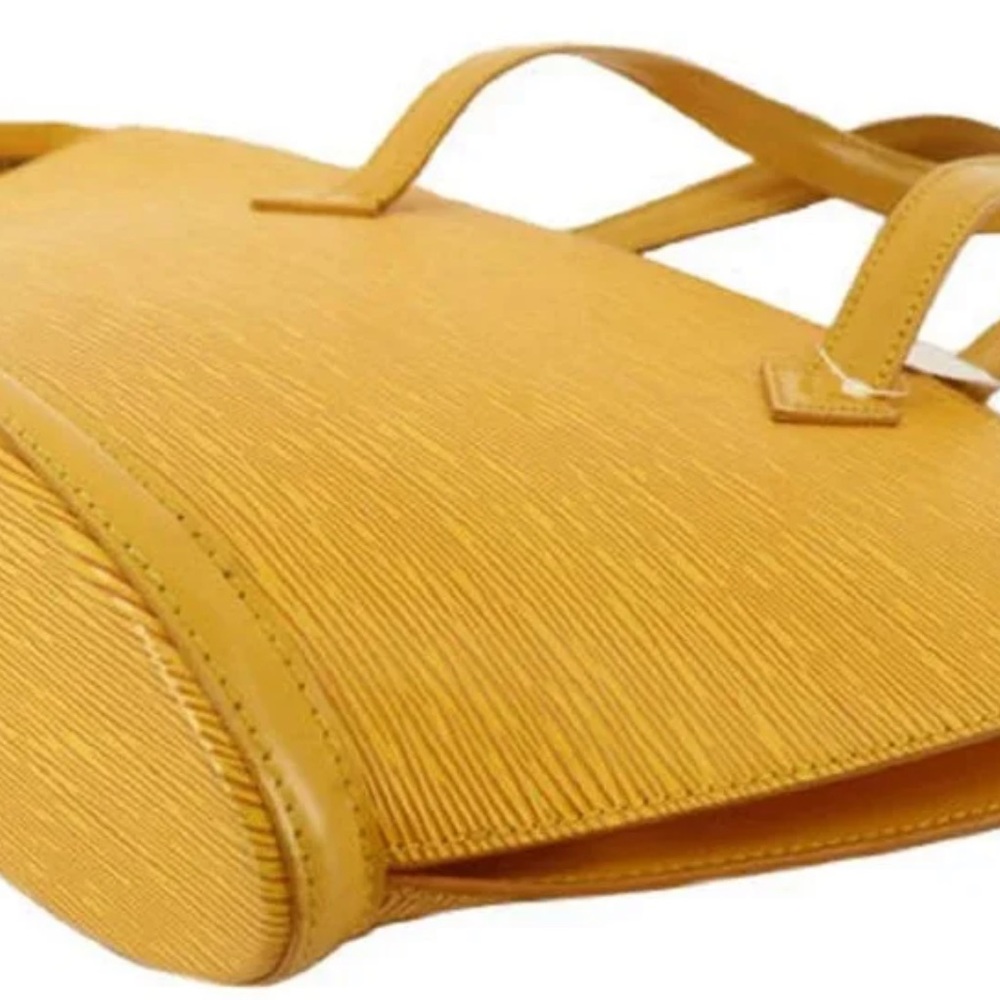 Epy leather LV saint Jacques shoulder bag MM